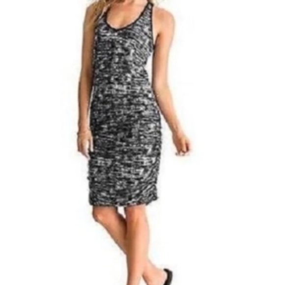 Athleta Soft Racerback Ruched Dress Black & Gray Space Dye Size Medium - Picture 1 of 8